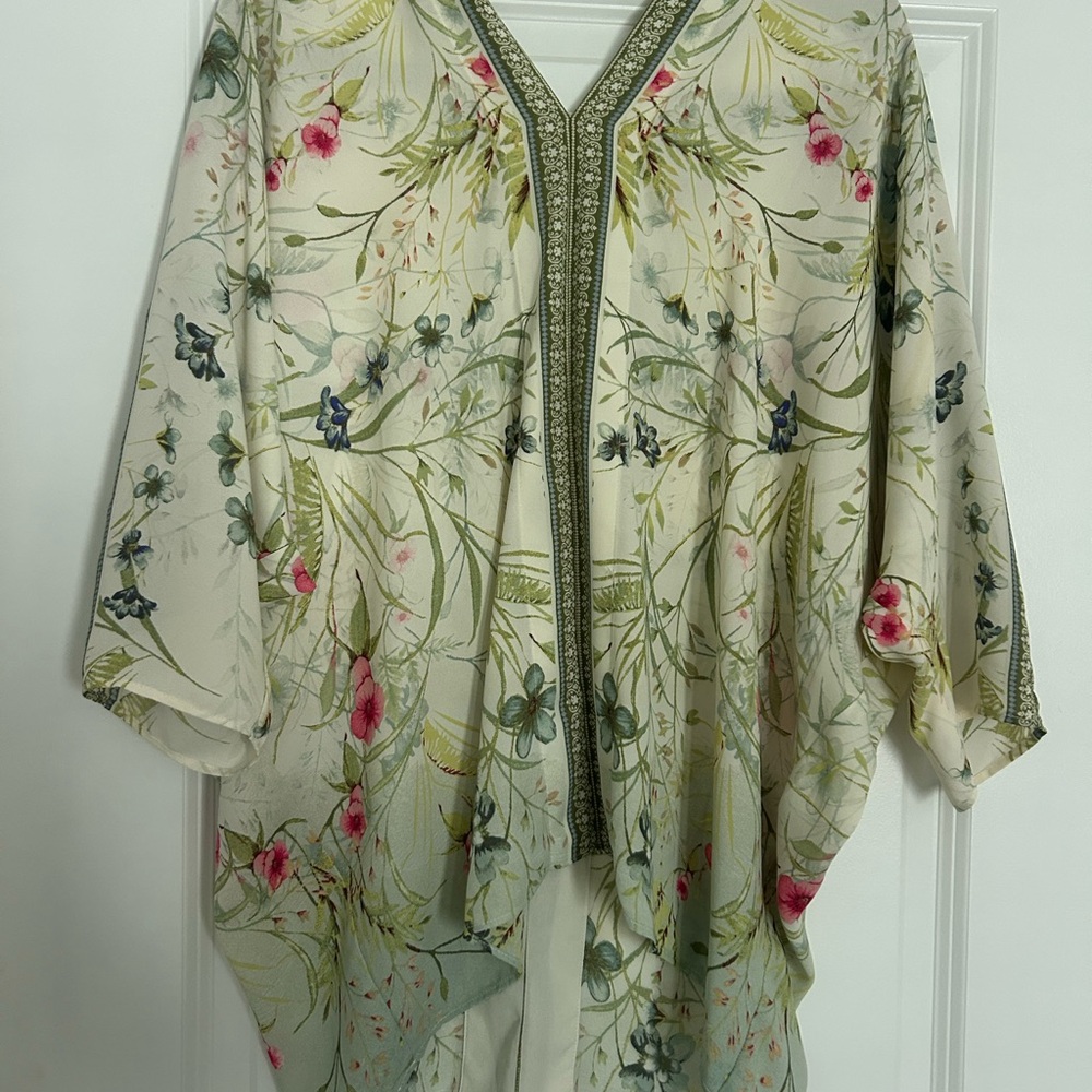 Rose & Olive Green and Cream Floral Blouse